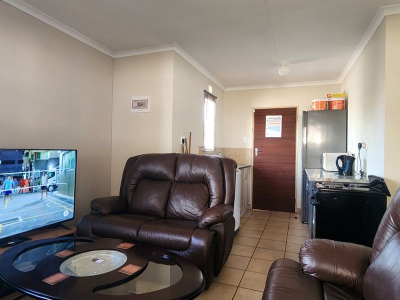 Spacious 3Bedroom House for Sale in Sky City - Photo 9