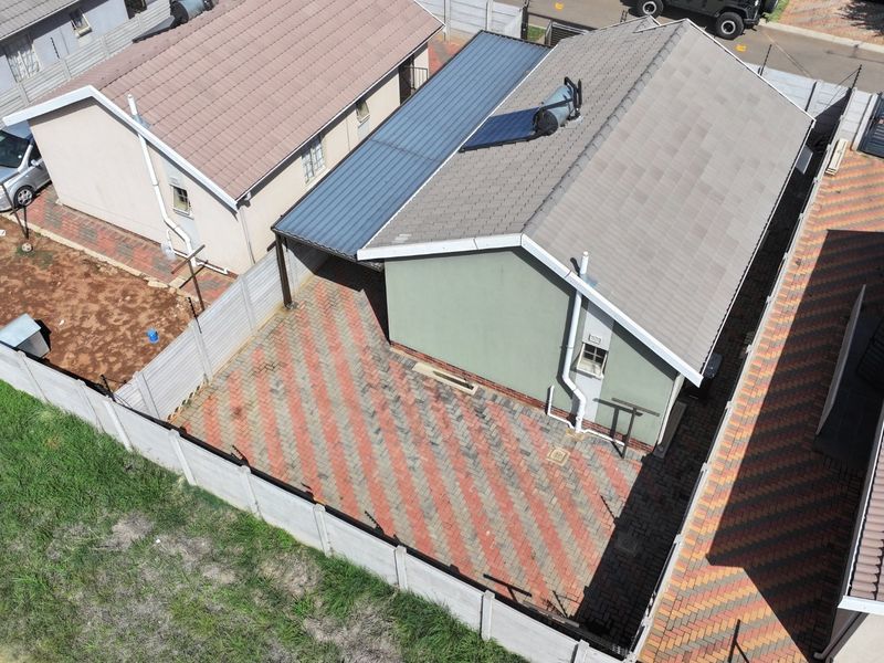 Spacious 3Bedroom House for Sale in Sky City - Photo 6