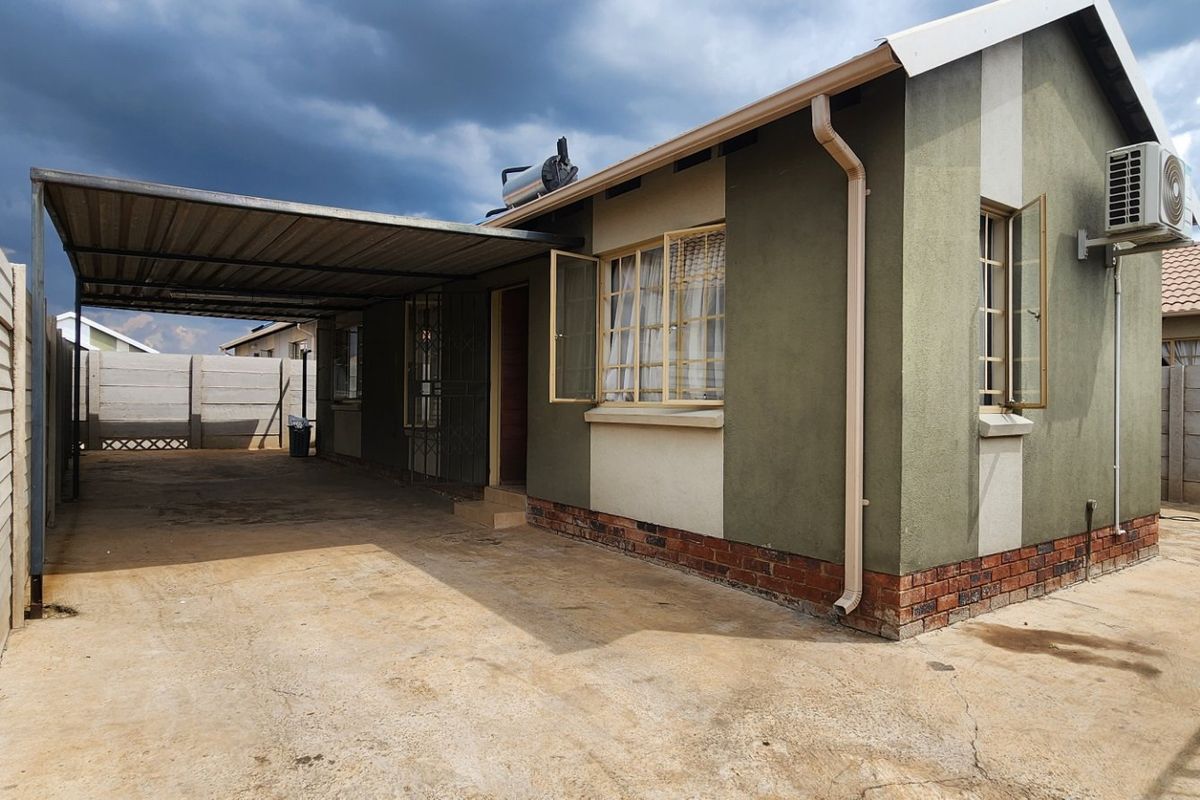 Stunning 3Bedroom House for Sale in Sky City - Photo 3