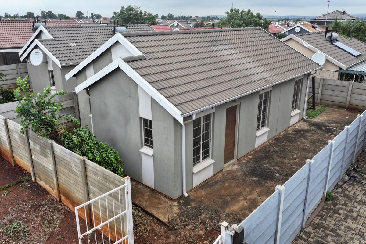 Stunning 3Bedroom House for Sale in Sky City - Photo 2