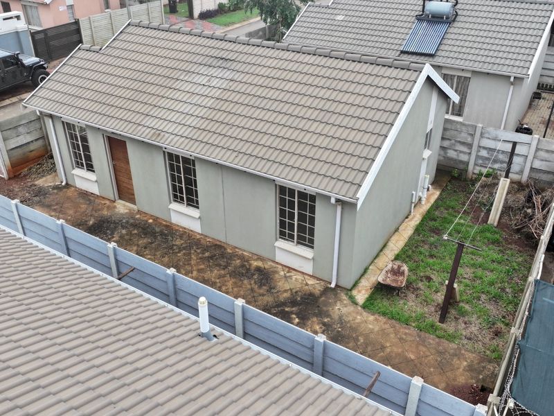 Stunning 3Bedroom House for Sale in Sky City - Photo 4