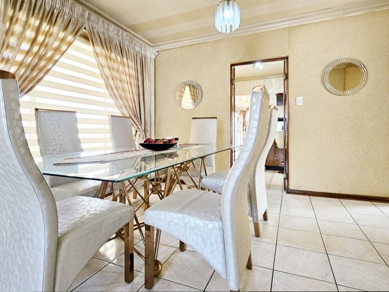 A delightful family home in Waldrift. - Photo 7