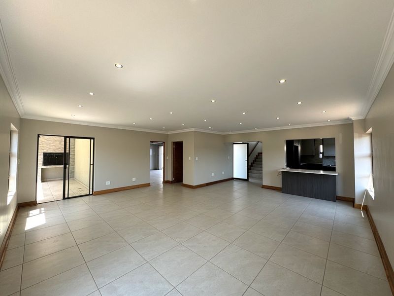 Modern 3-Bedroom Home in Secure Estate – No Transfer Costs! - Photo 4