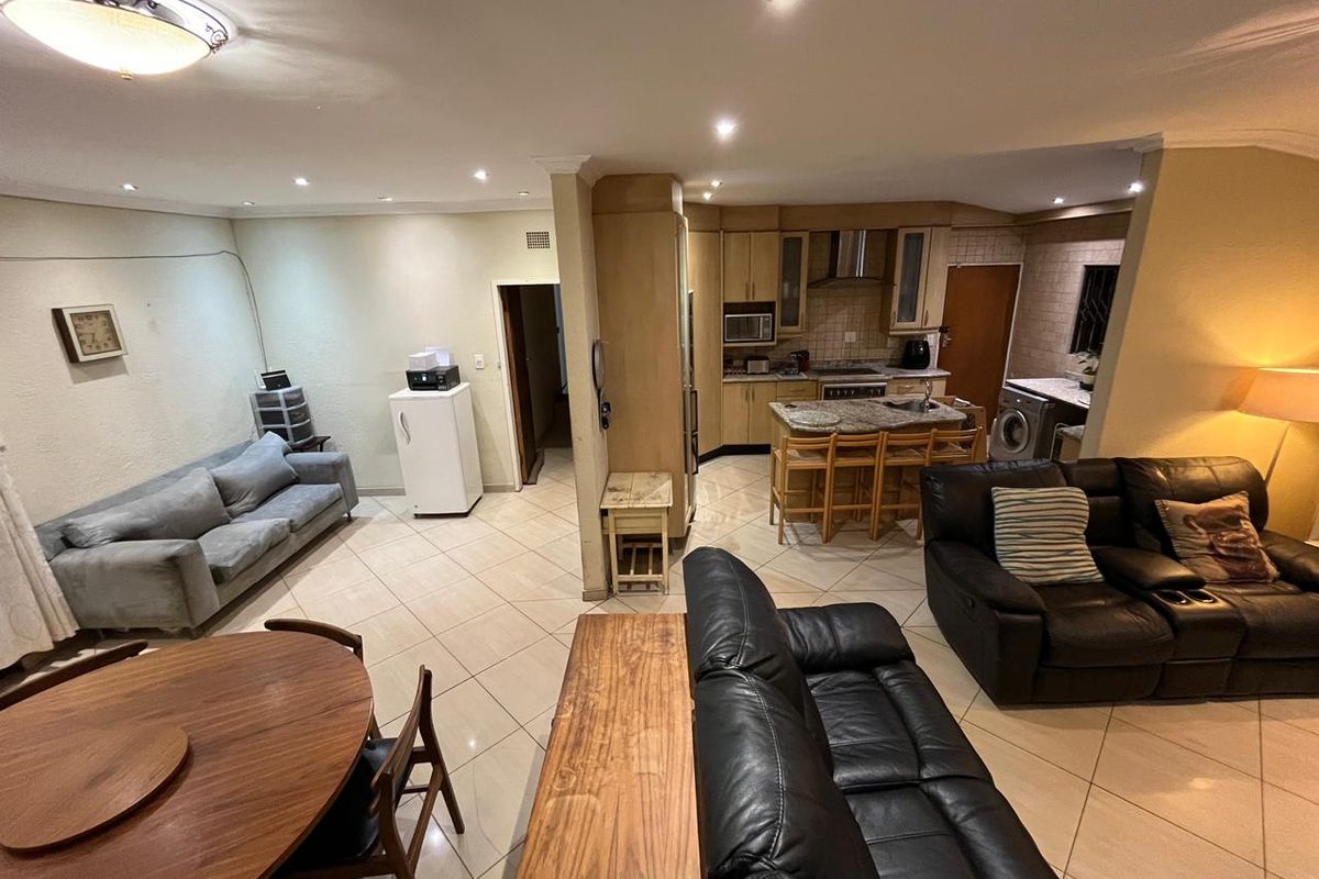 Charming Home in the Heart of Dawnview - Photo 3