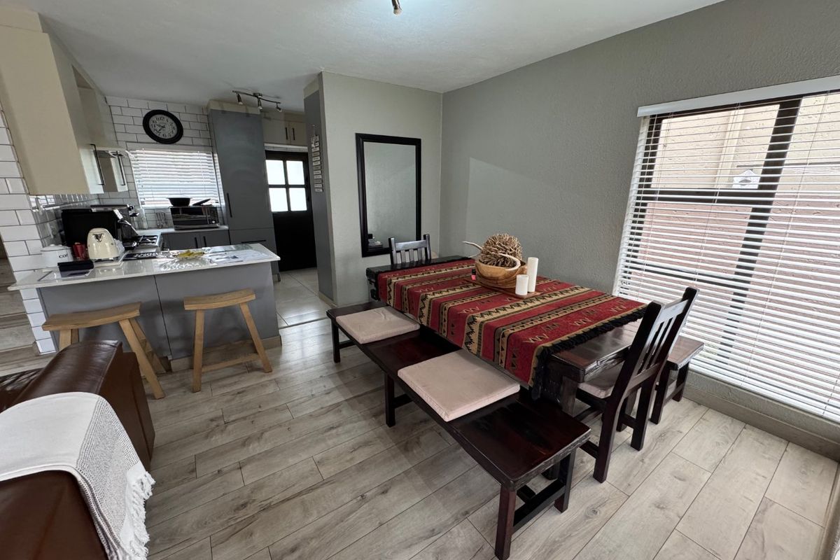 Modern and Comfortable Family Home - Photo 4