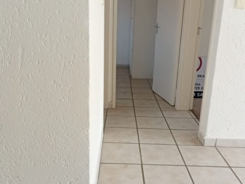 Modern 2-bed 1 bath  Apartment /Flat in Buccleuch - Photo 5