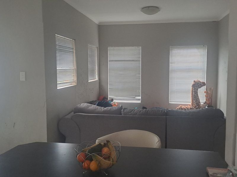 Comfortable lock up and go ! - Photo 4