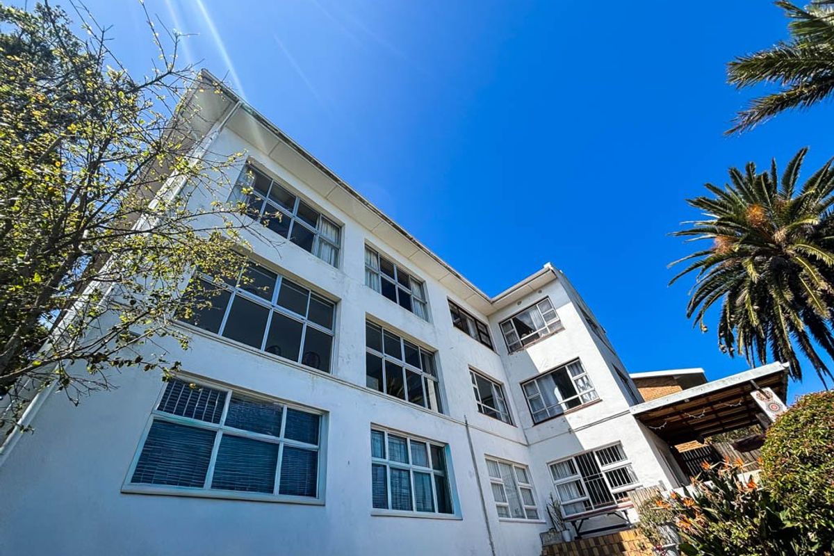 Herolds Bay Coastal Retreat with Majestic Sea Views. - Photo 4