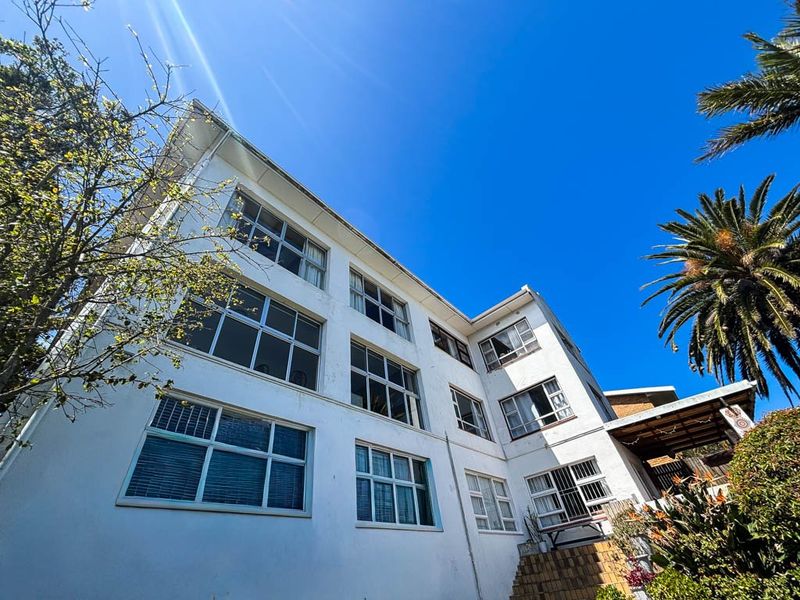 Herolds Bay Coastal Retreat with Majestic Sea Views. - Photo 4