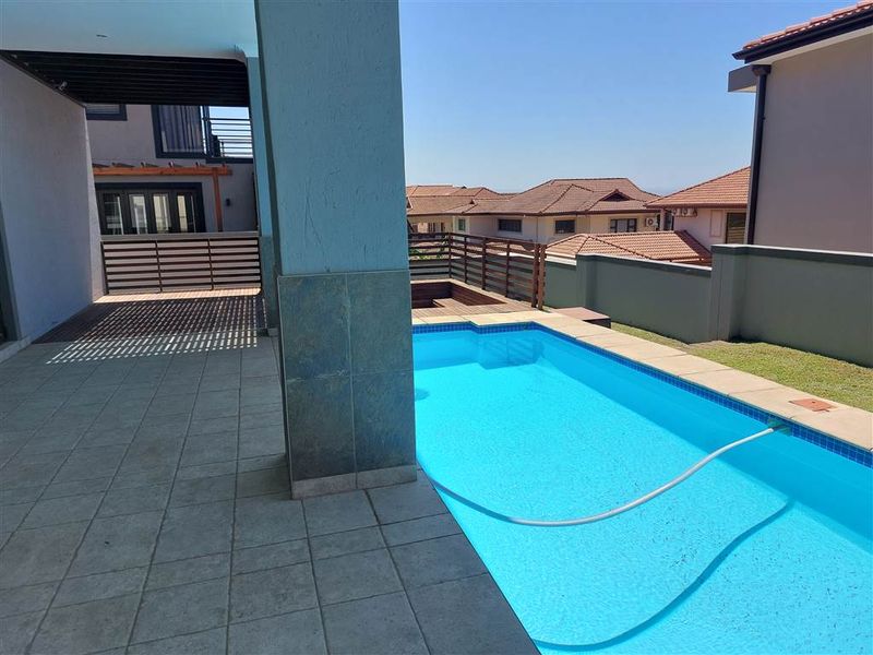 5 bedroom mansion in Izinga Estates - Photo 4