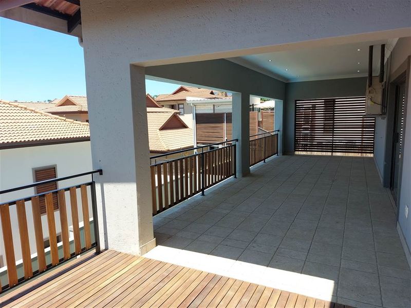 Luxury Izinga Home with Pool and Views - Photo 5