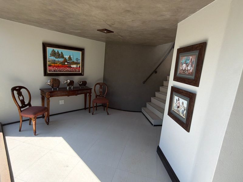 4 Bedroom house for sale in Wilkoppies - Photo 7