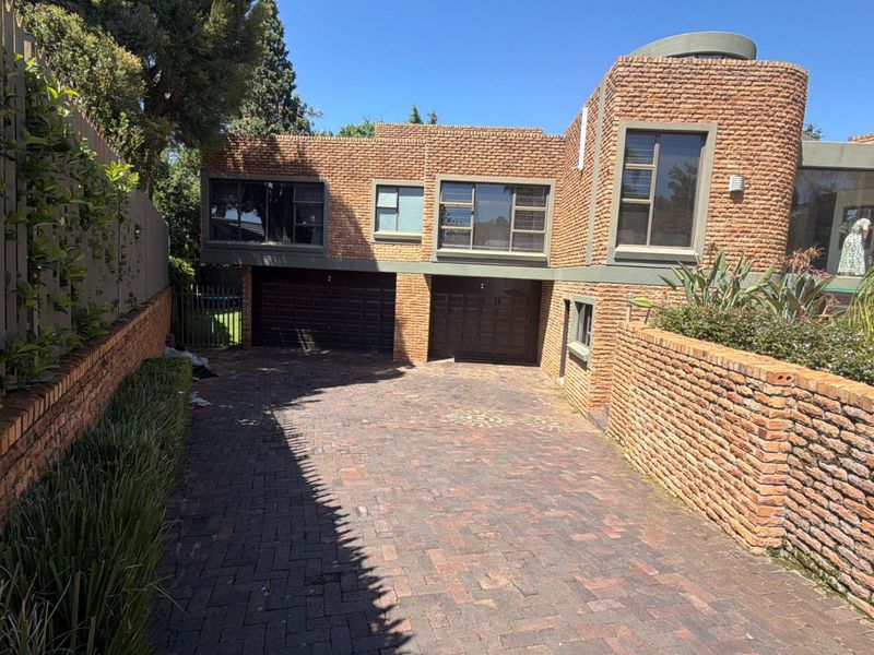 4 Bedroom house for sale in Wilkoppies - Photo 3