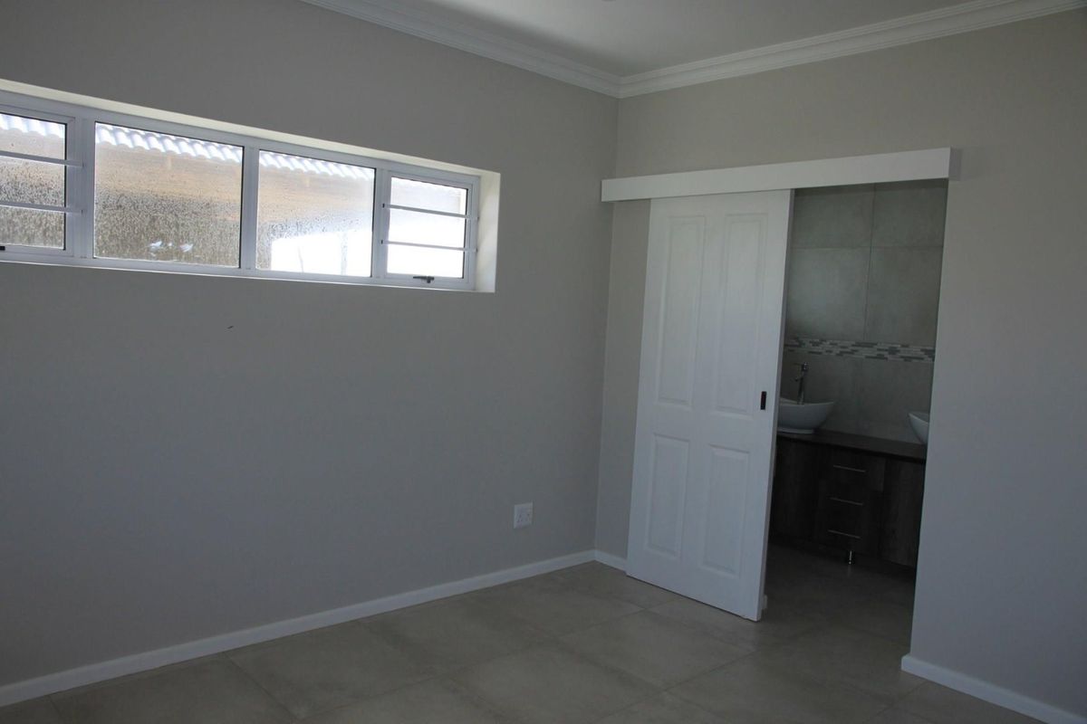 Mkantsi River Lifestyle Estate. Kidds Beach, make an offer - Photo 4