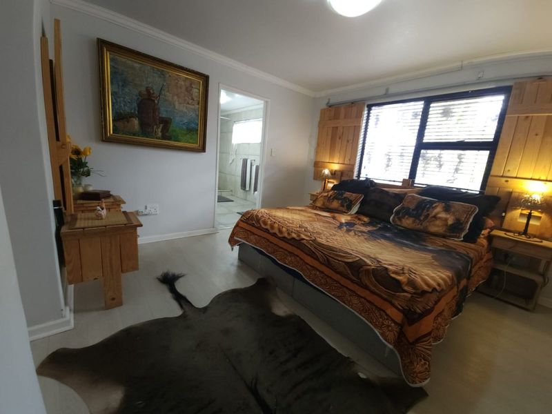 3 bedroom house plus a 2 bedroom granny flat - Photo 9