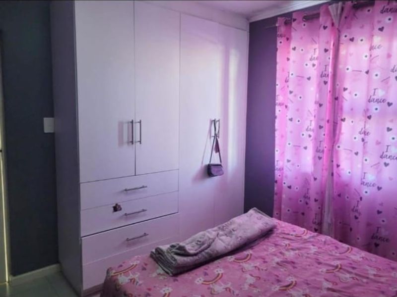 Modern 2-Bedroom Apartment in a Quiet, Secure Complex – Blue Downs - Photo 6