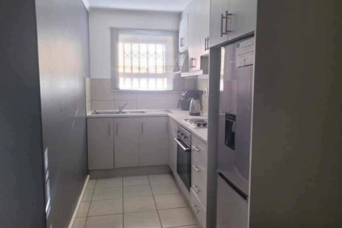 Modern 2-Bedroom Apartment in a Quiet, Secure Complex – Blue Downs - Photo 5