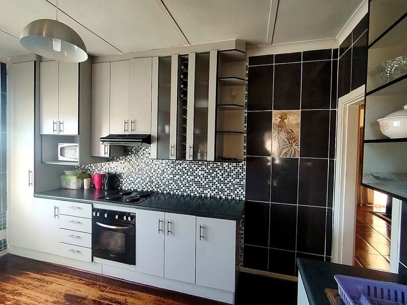 3 Bedroom House For Sale Cambridge West - Photo 10