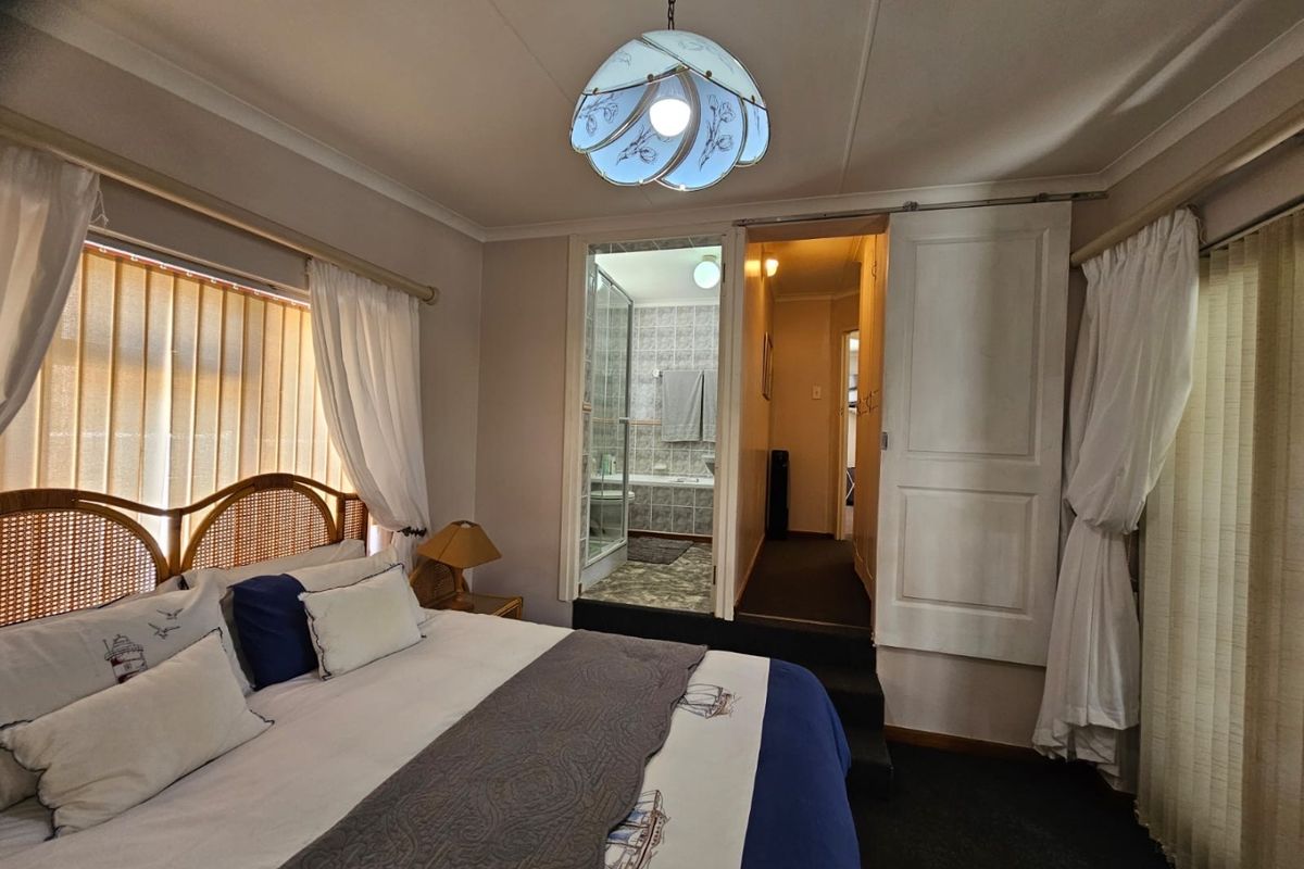 Holiday-Perfect Home in Port Natal, Karoodorp – Move In & Start Braaing!  - Photo 4