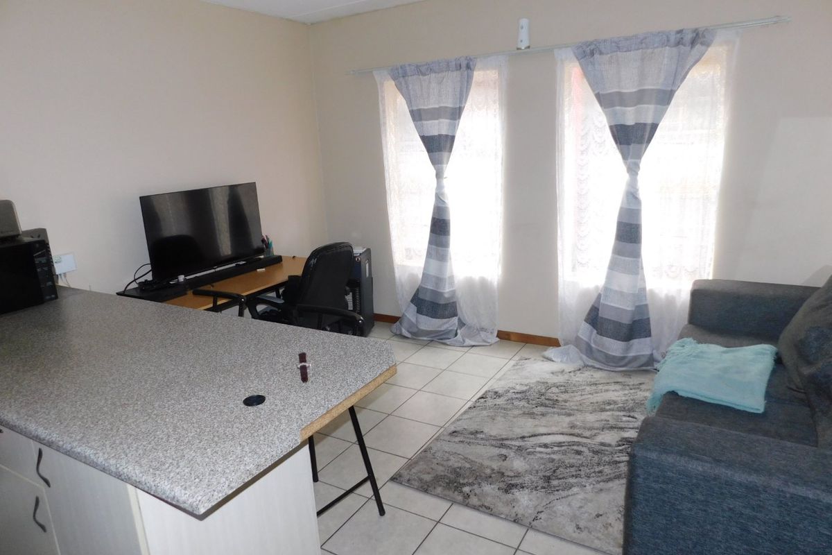 1 bedroom and 1 bathroom apartment available for sale Call  us Now! - Photo 2