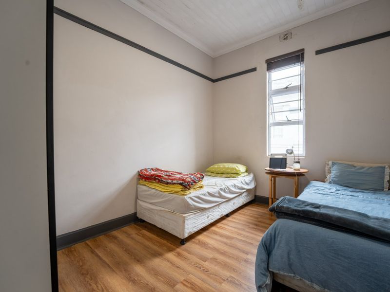 13 Bedroom House In Walmer - Photo 7