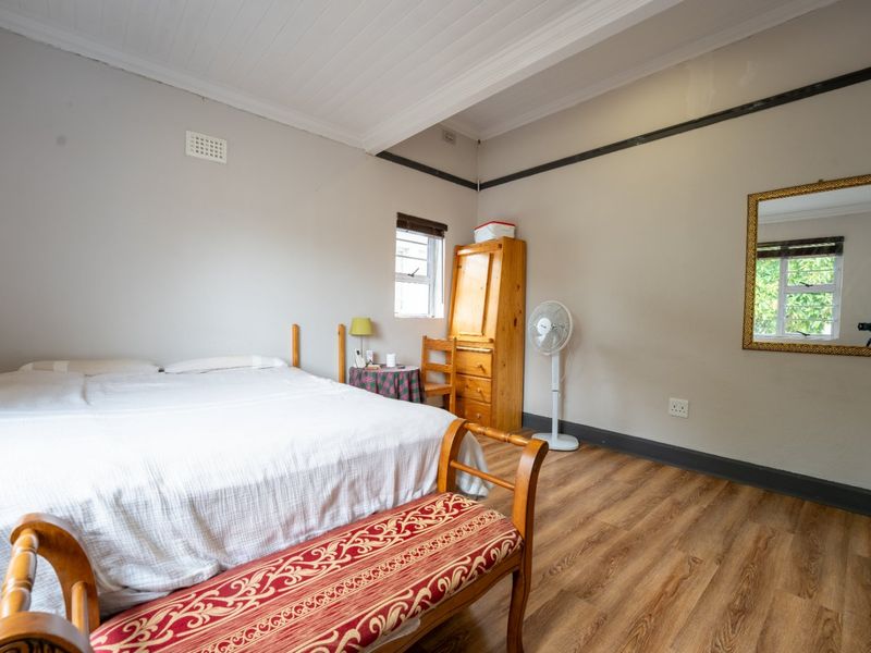 13 Bedroom House In Walmer - Photo 3