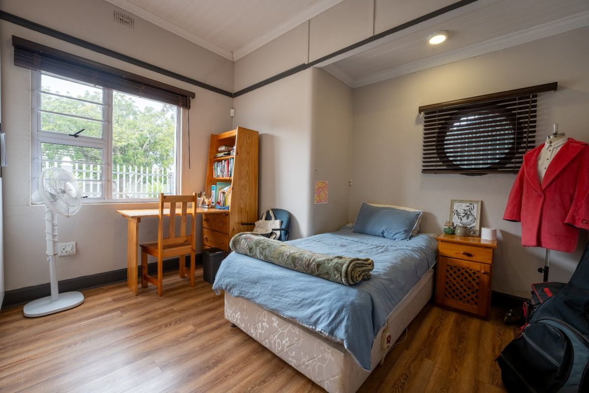 13 Bedroom House In Walmer - Photo 5