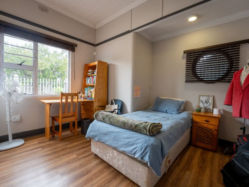 13 Bedroom House In Walmer - Photo 5