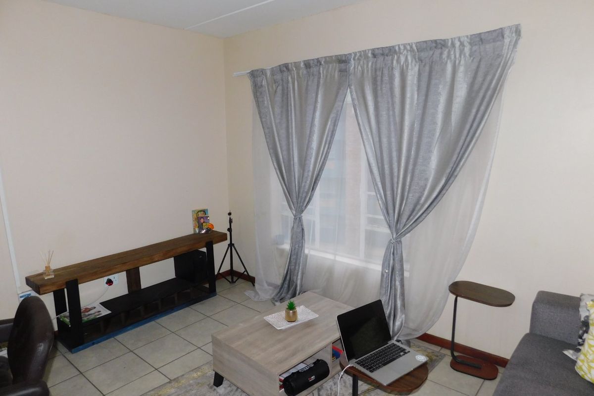 1 bedroom and 1 bathroom apartment available for sale Call  us Now! - Photo 3