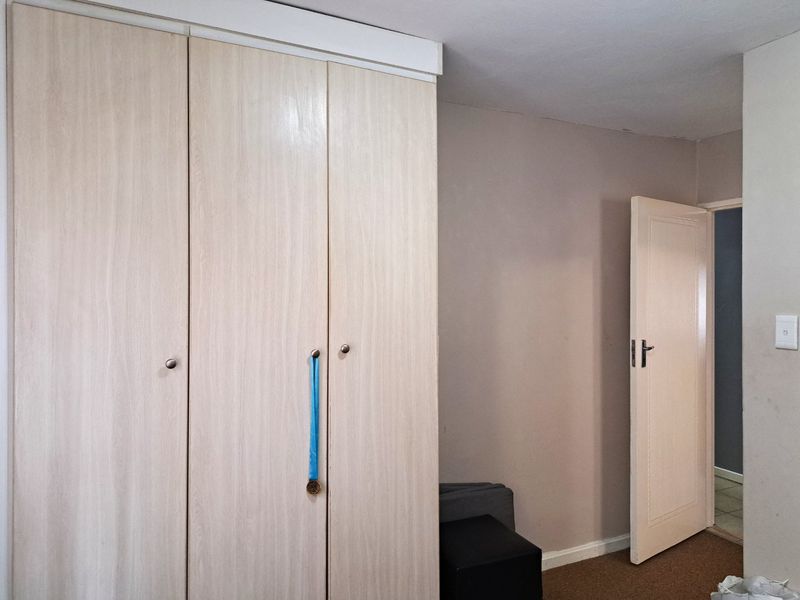 2 Bedroom Ground-Floor Apartment for Rent – Fountain View, Noordwyk - Photo 9