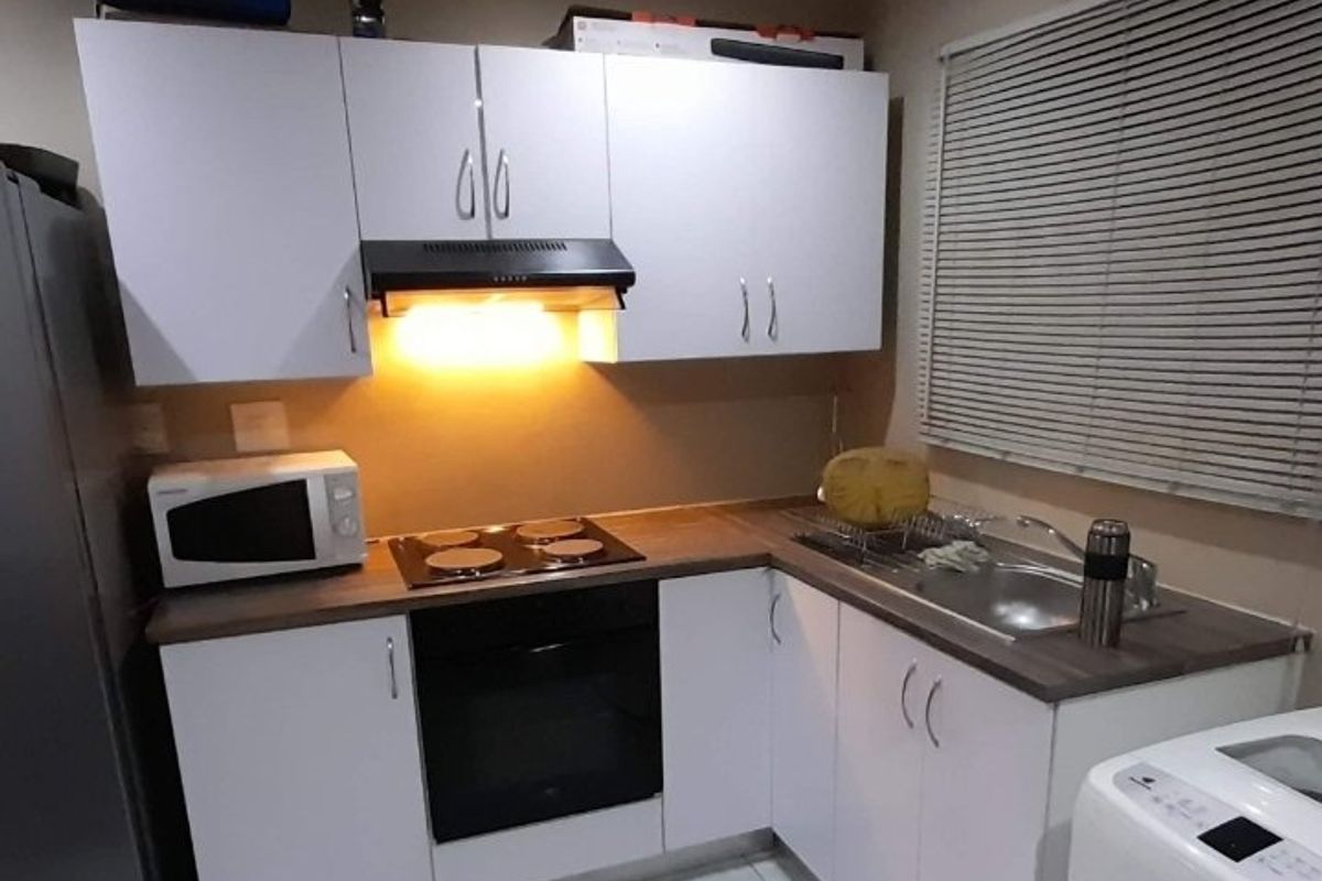 Ready to move in Family Home for Sale in Pinehaven , Bloemfontein  - Photo 4