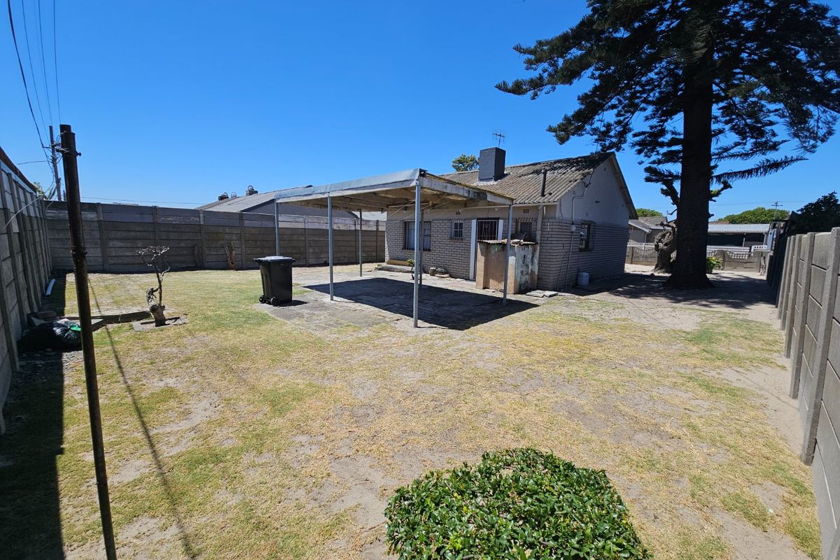 Lovely, cosy two bedroom home situated on a large plot - Photo 5