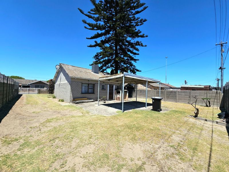 Lovely, cosy two bedroom home situated on a large plot - Photo 10