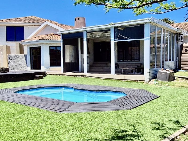 Entertainment and work from home for large family. - Photo 9