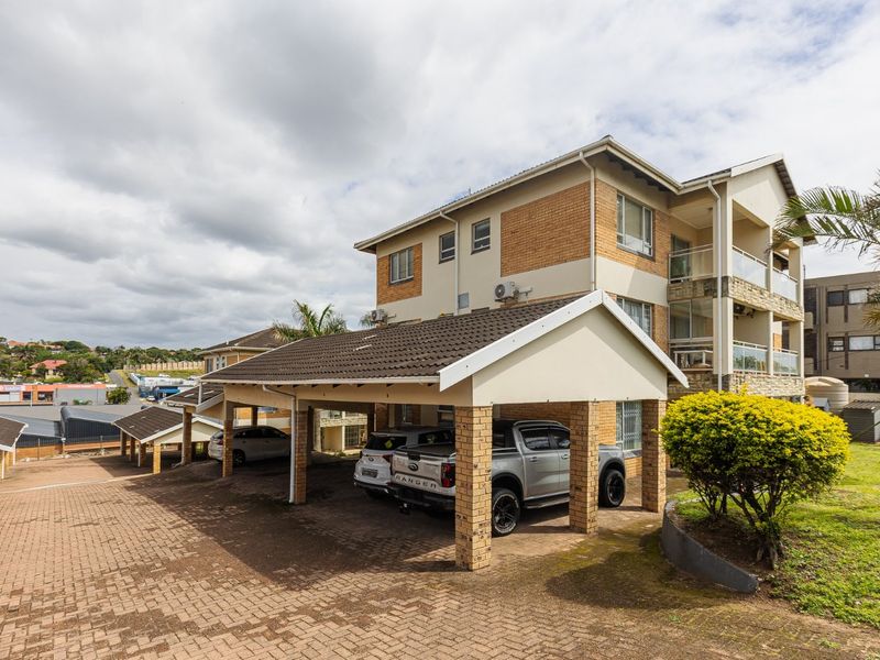 Ground Floor Unit in Queens Gardens - Photo 1