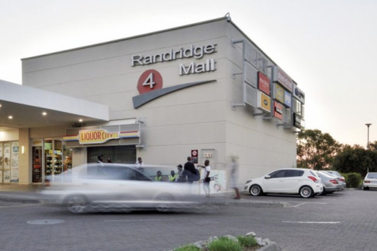 Retail Space, Randridge  Mall Weltevreden Park, Roodepoort - Photo 5