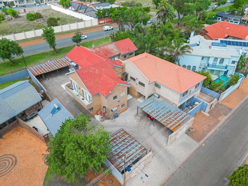 Prime Investment Opportunity :7-Unit block of flats  - Photo 6