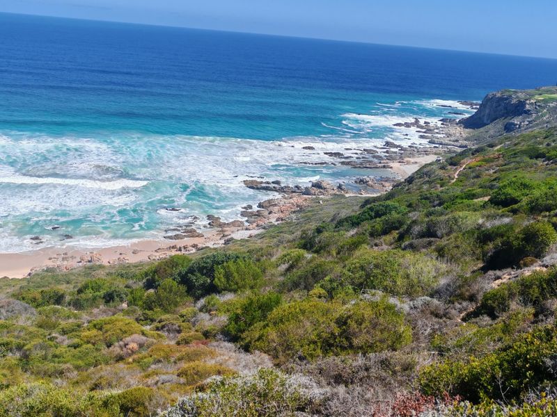 Breathtaking, cliff and sea Views You’ll Never Forget!!! - Photo 4