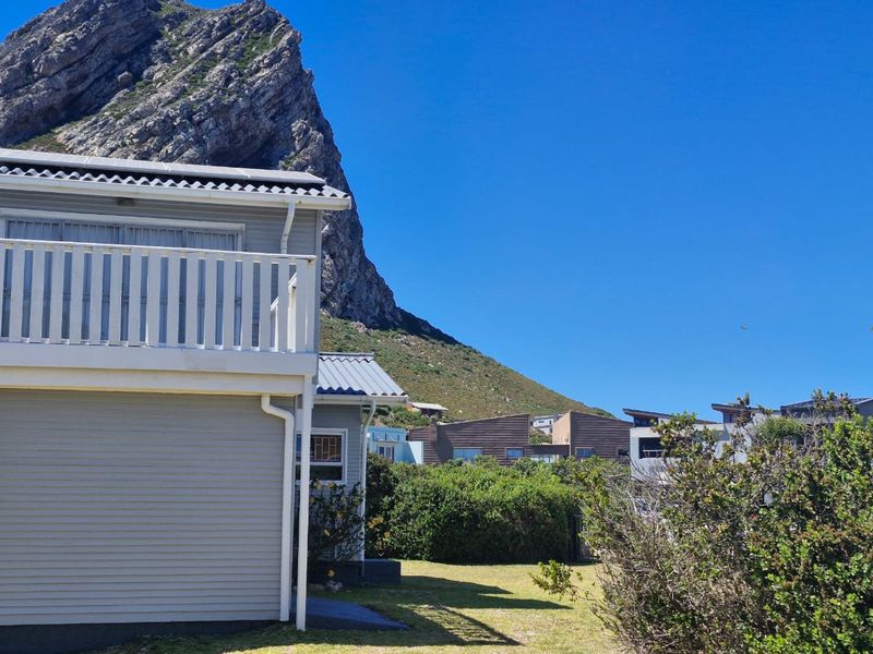 A Holiday Home in Rooi Els. Walking distance to the sea. - Photo 5
