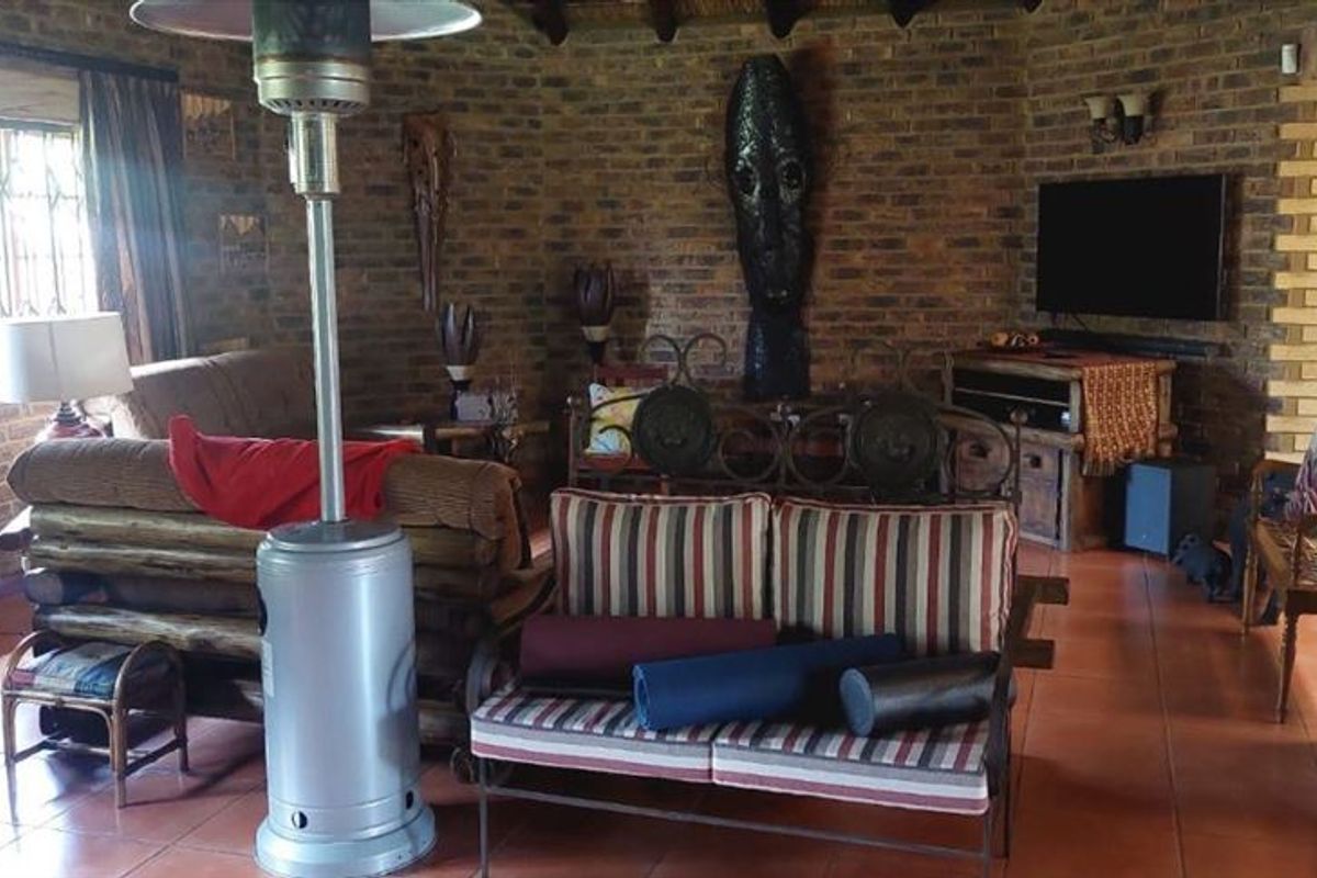 Elegant Family Home with Exceptional Features - Photo 2