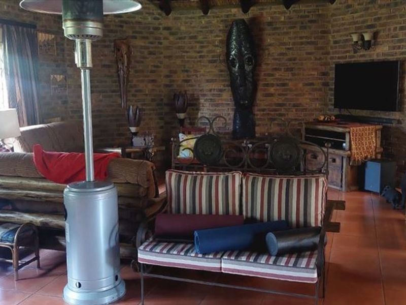Elegant Family Home with Exceptional Features - Photo 2