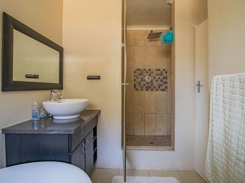 3 Bed Duplex – Spacious, Stylish & Perfect for Family Living - Photo 9