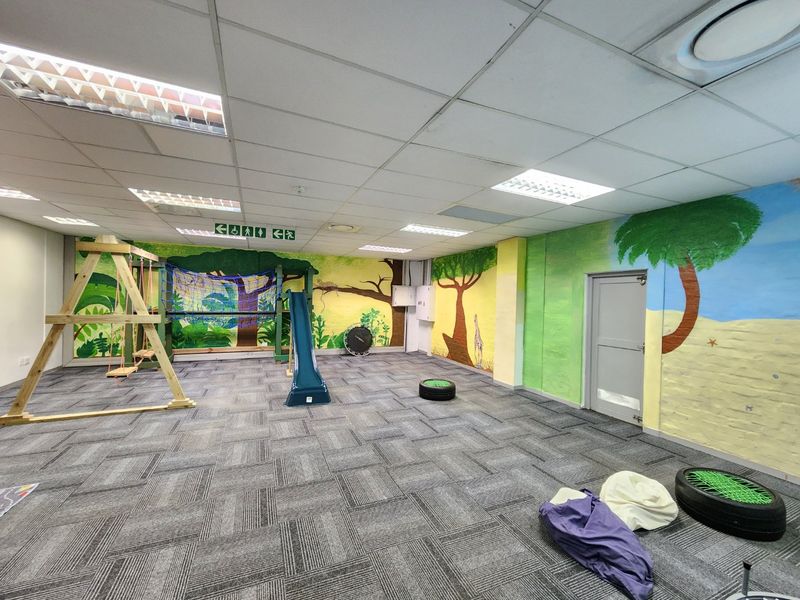 500m2 First Floor Office To Rent Opposite Somerset Mall - Photo 9