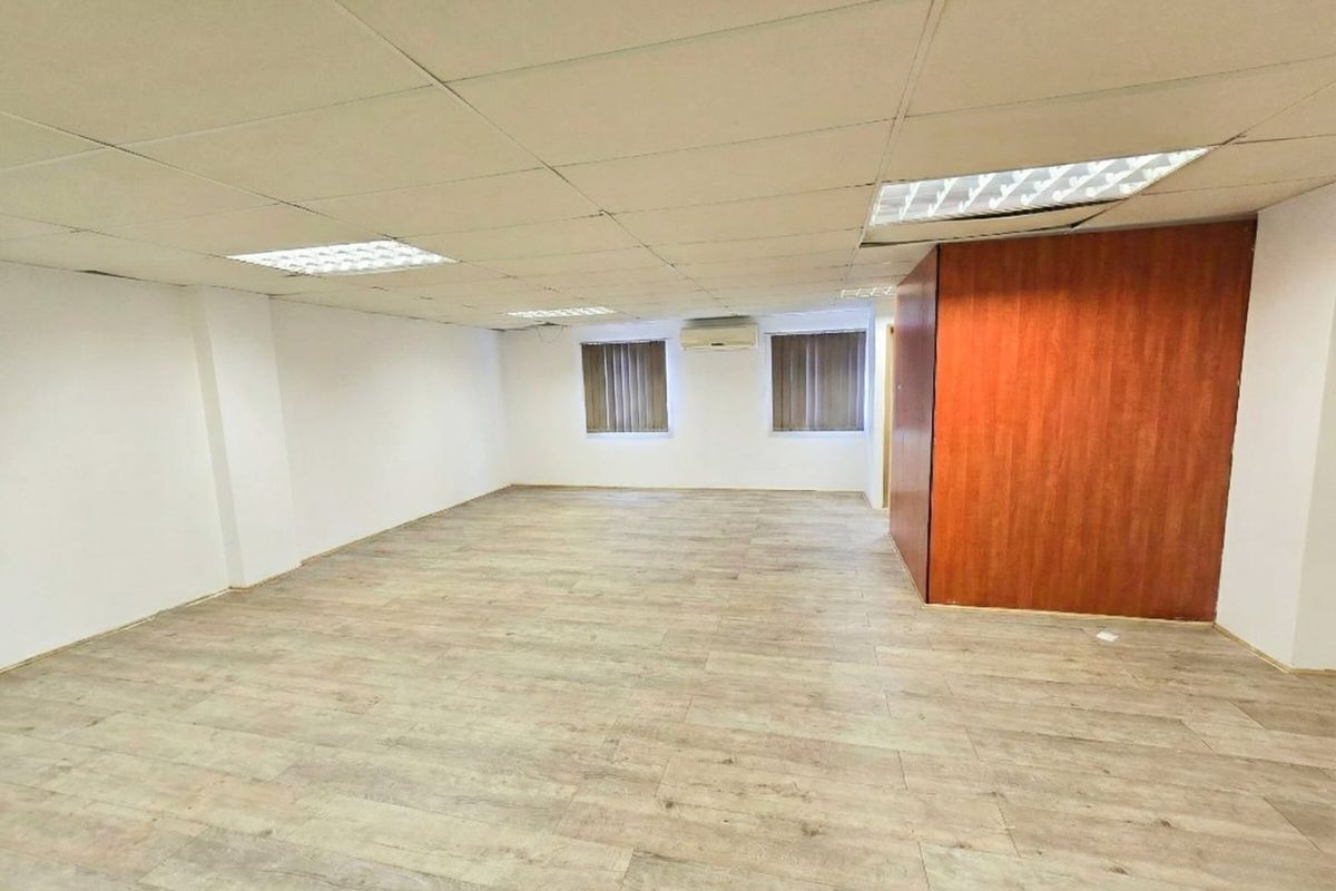 Ground-Floor Office for Sale In Broadlands Office Park, Mount Edgecombe, KZN - Photo 5
