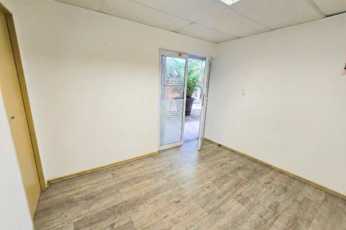 Ground-Floor Office for Sale In Broadlands Office Park, Mount Edgecombe, KZN - Photo 2