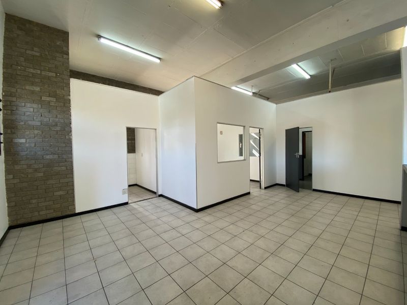 0 Bed Industrial in Kyalami for Rent - Photo 5