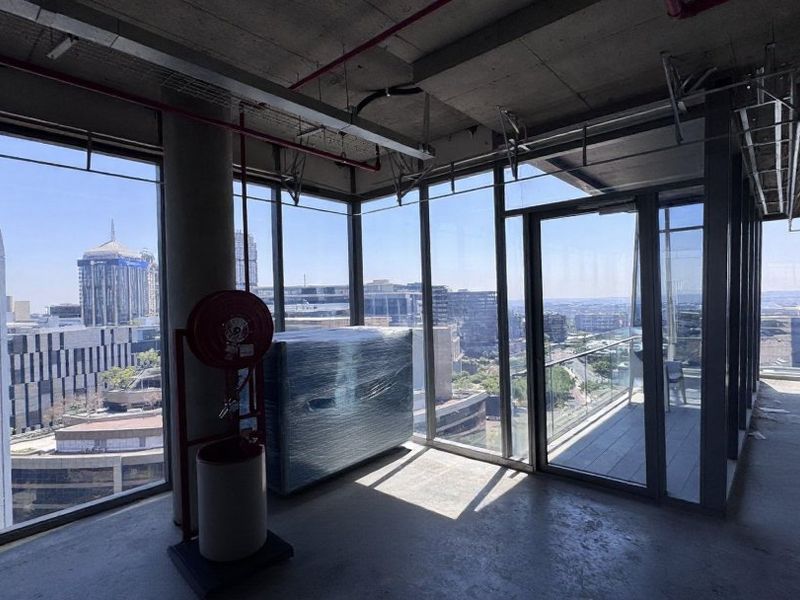 Grey Box Office with Panoramic Views in Katherine Street Towers, Sandton - Photo 4