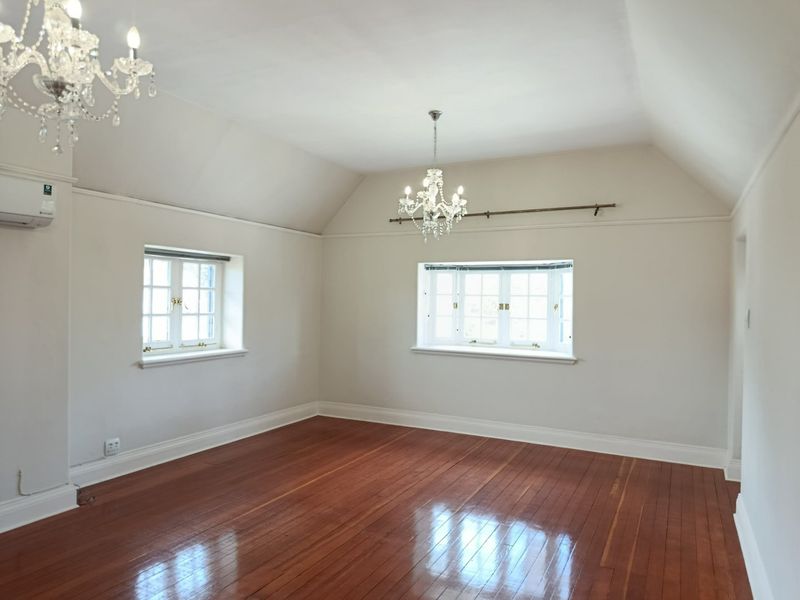 Signature Standalone Offices To Rent with Scenic Views in  Paardevlei - Photo 5