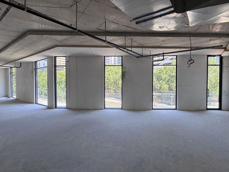 Prime P-Grade Office to rent at 52 Katherine Street, Sandton - Photo 8