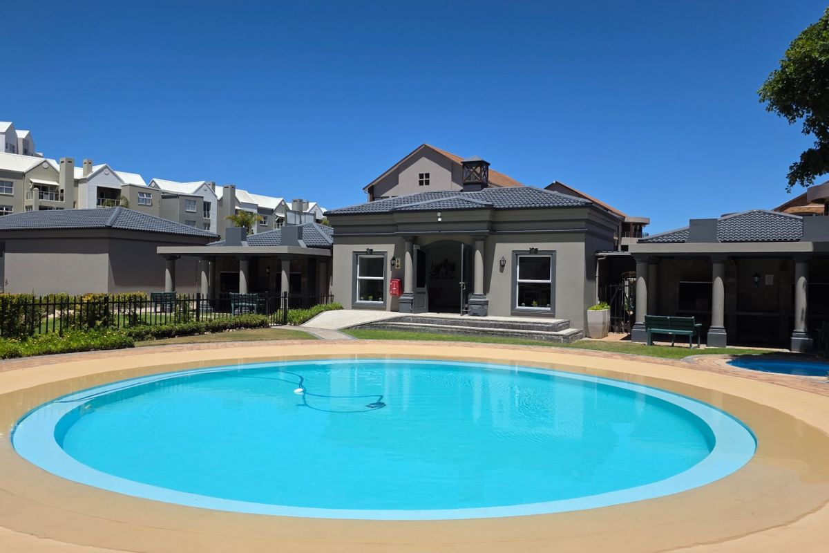 Perfect Holiday Apartment... Swimming Pool... Close to the Beach !!! - Photo 2